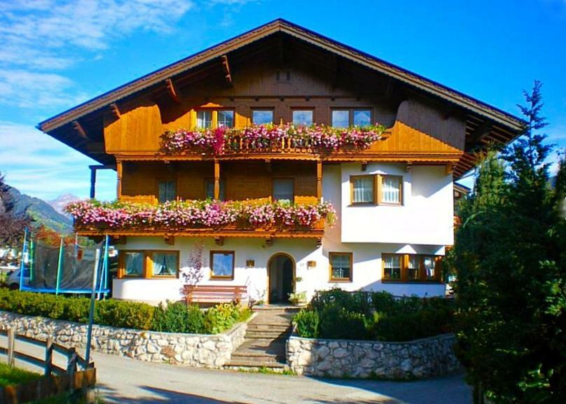 Ferienwohnungen Luxner Fügen Exterior foto